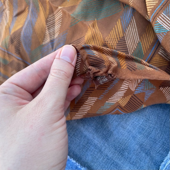 Gallery Originals | Vintage 70s 80s Brown 100% Silk Square Scarf Kerchief - Picture 7 of 7